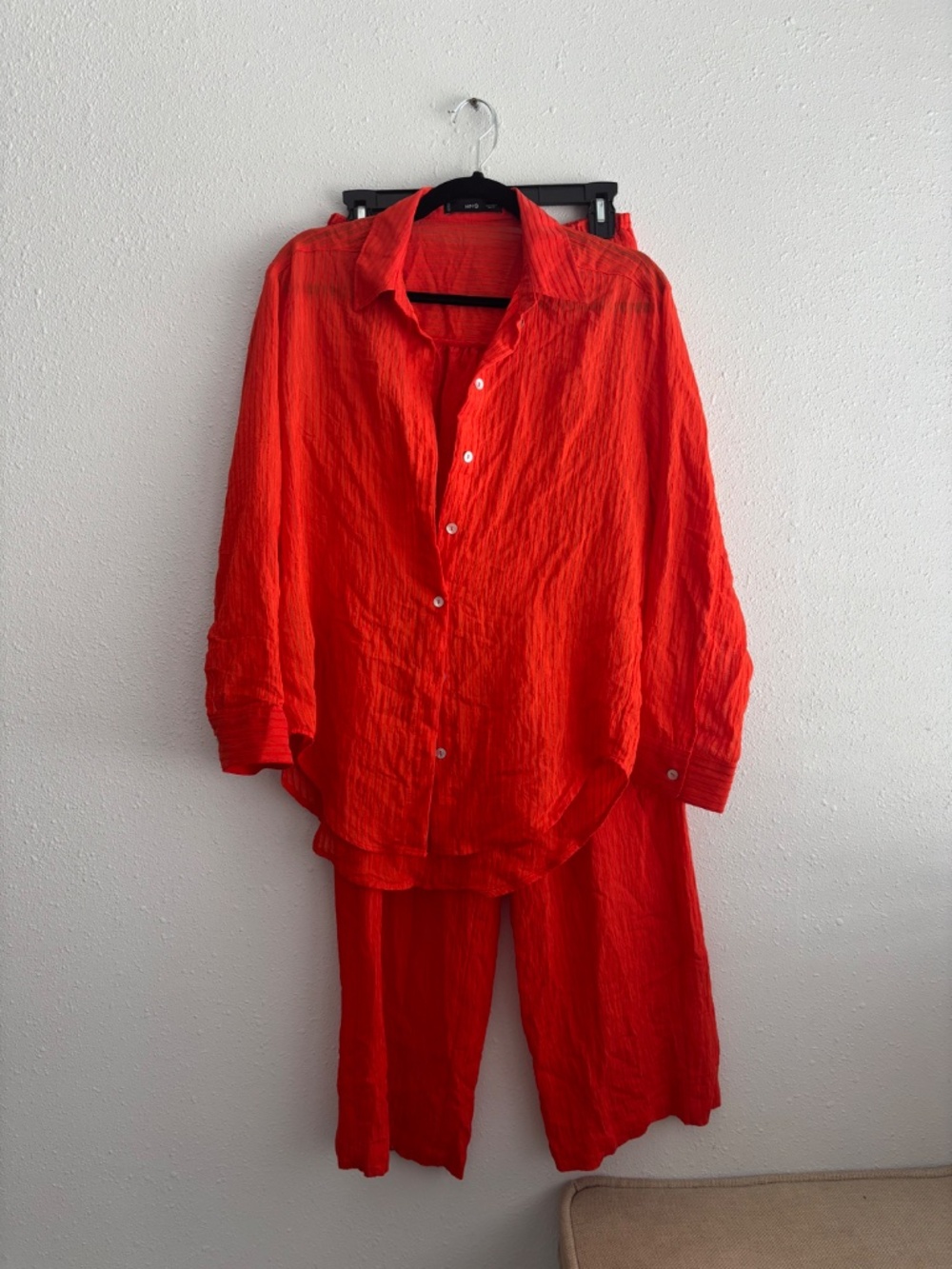 MANGO Crinkled Effect Orange Red Button Down Shirt + Wide Leg Pants (2 pc set) - Picture 9 of 12